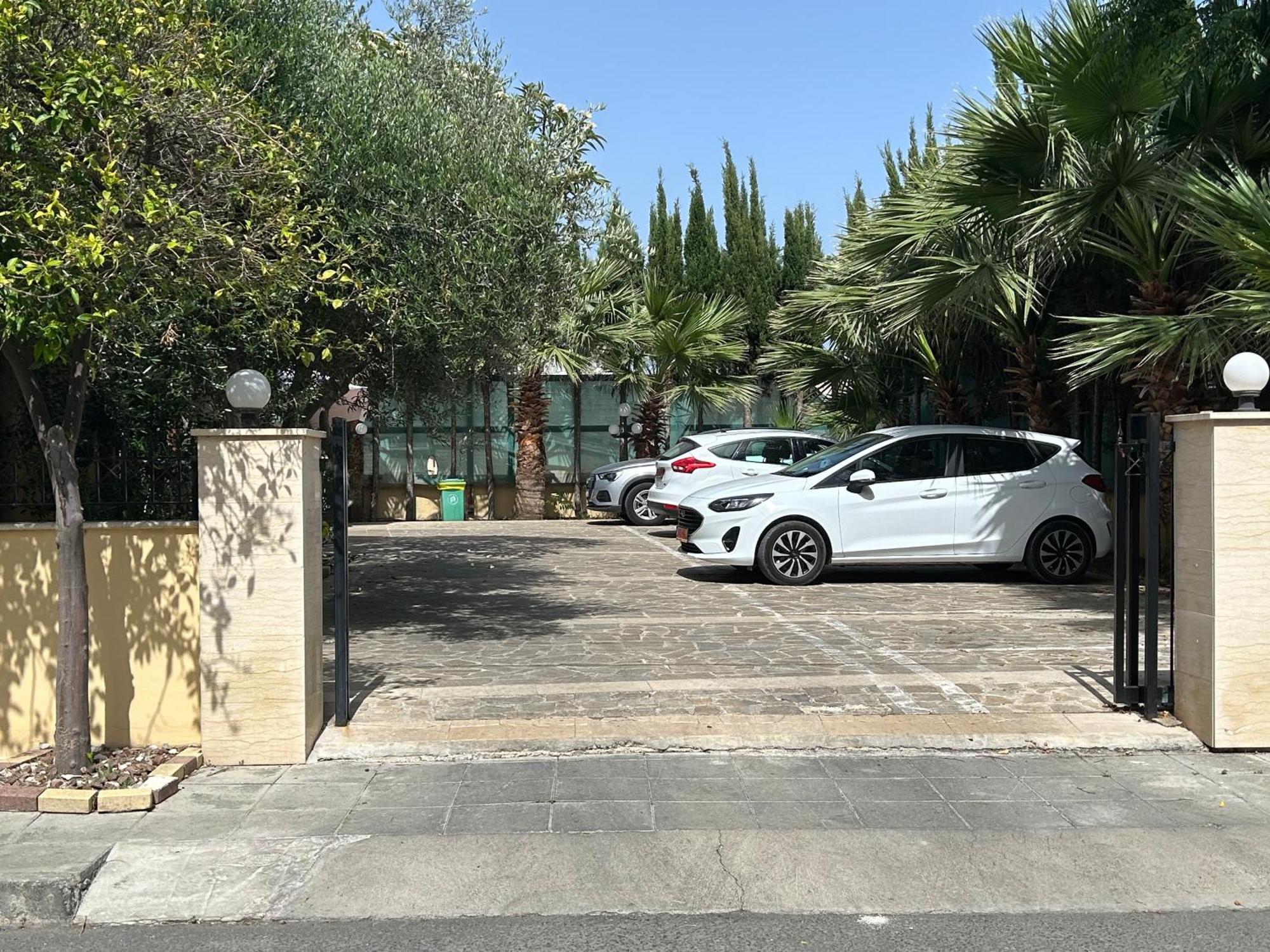 St Elena Boutique Residence Lárnaka Kültér fotó